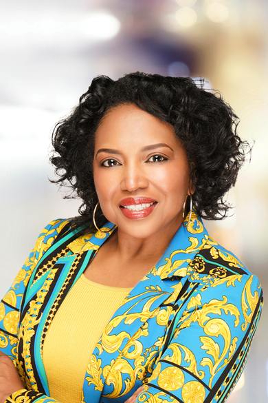 Portrait of Angela Williams, REALTOR® | ABR® | PSA | CFSP | NRLUX.